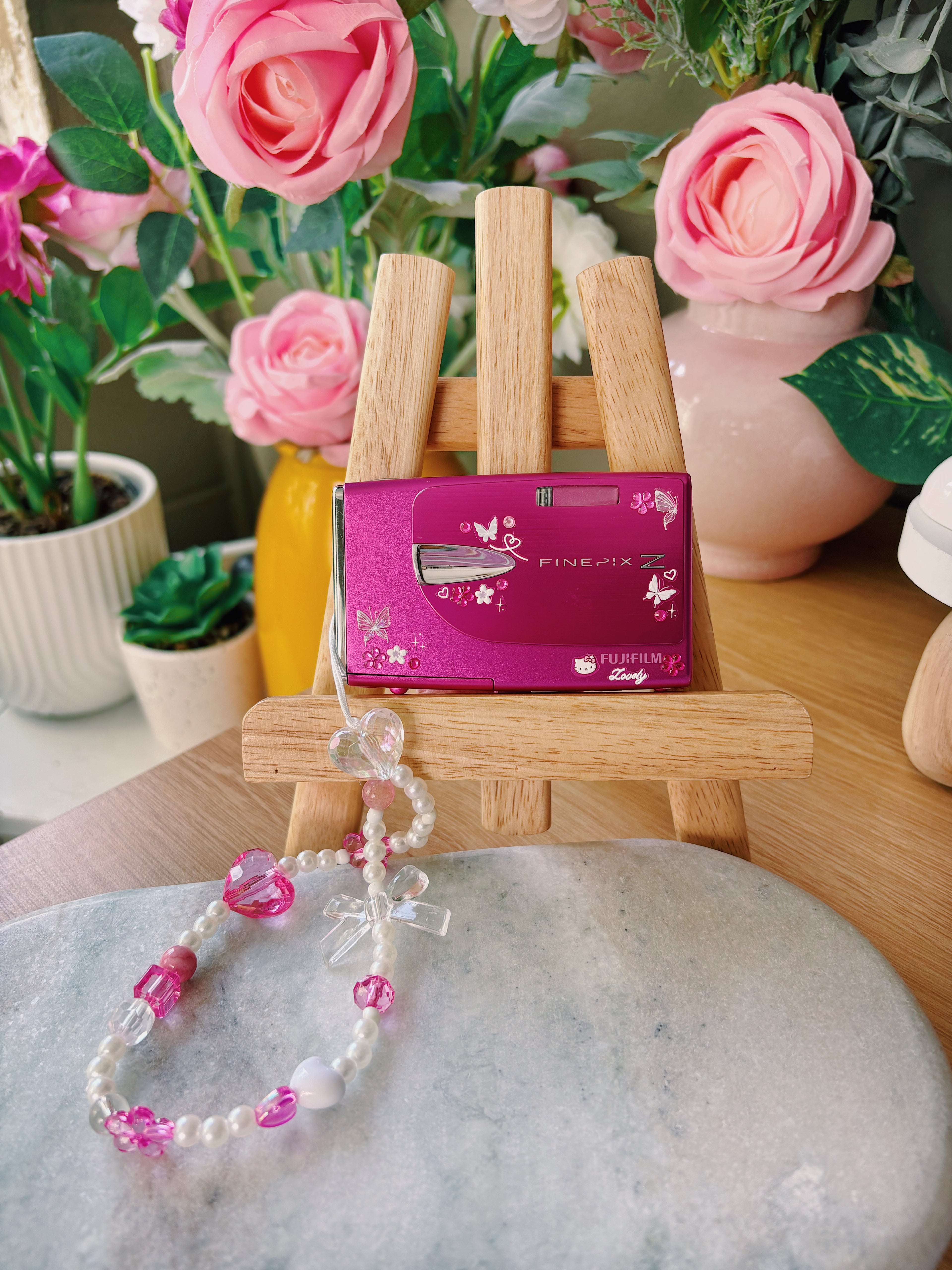 Zoe – Fujifilm FinePix Z20fd (Pink) | Y2K Sliding Cover Digi Cam | 2008 Flash Queen