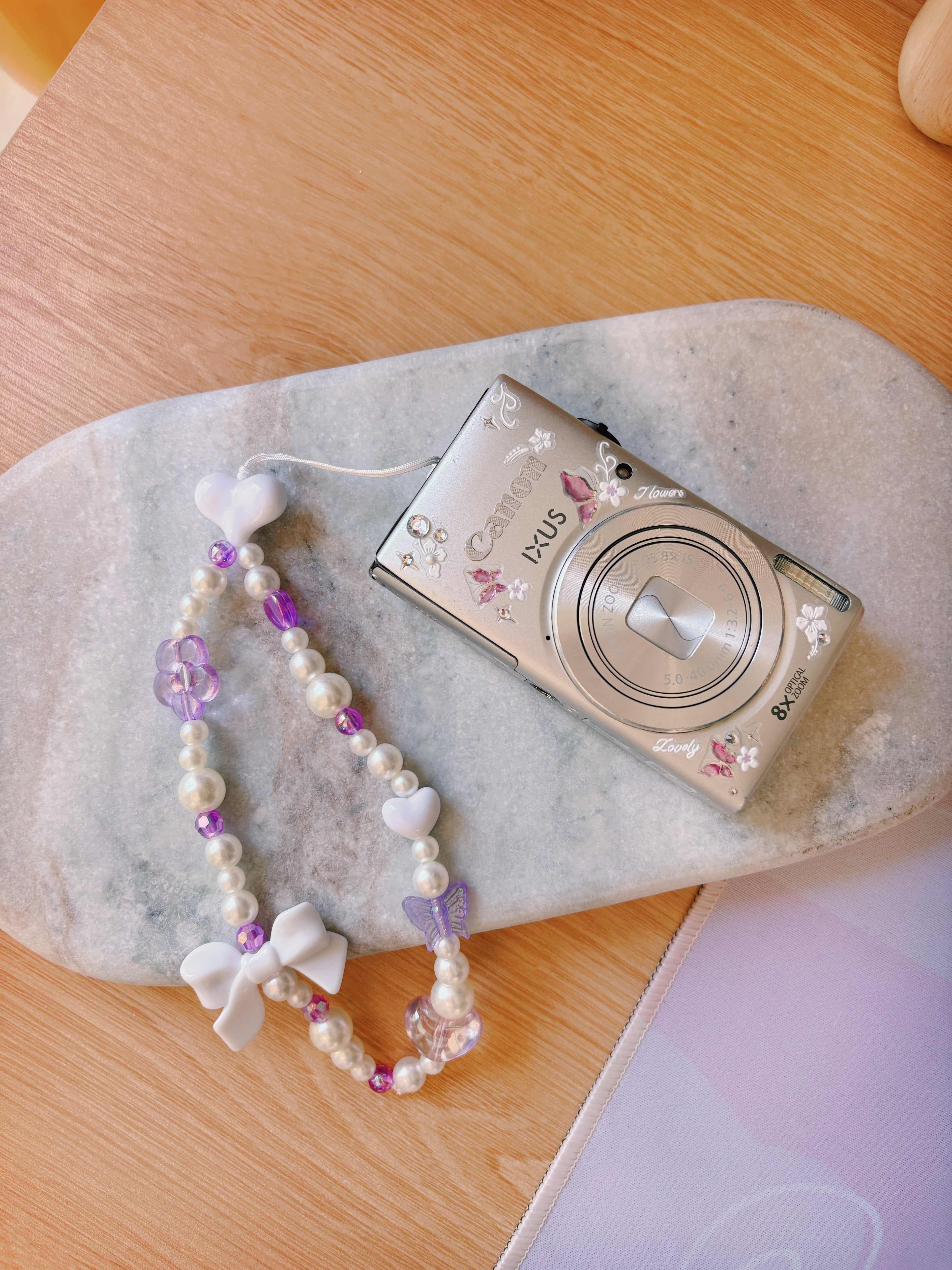 “Seren” – Canon IXUS 132 Silver | Y2K Aesthetic Digital Camera | Soft Pixel Diaries