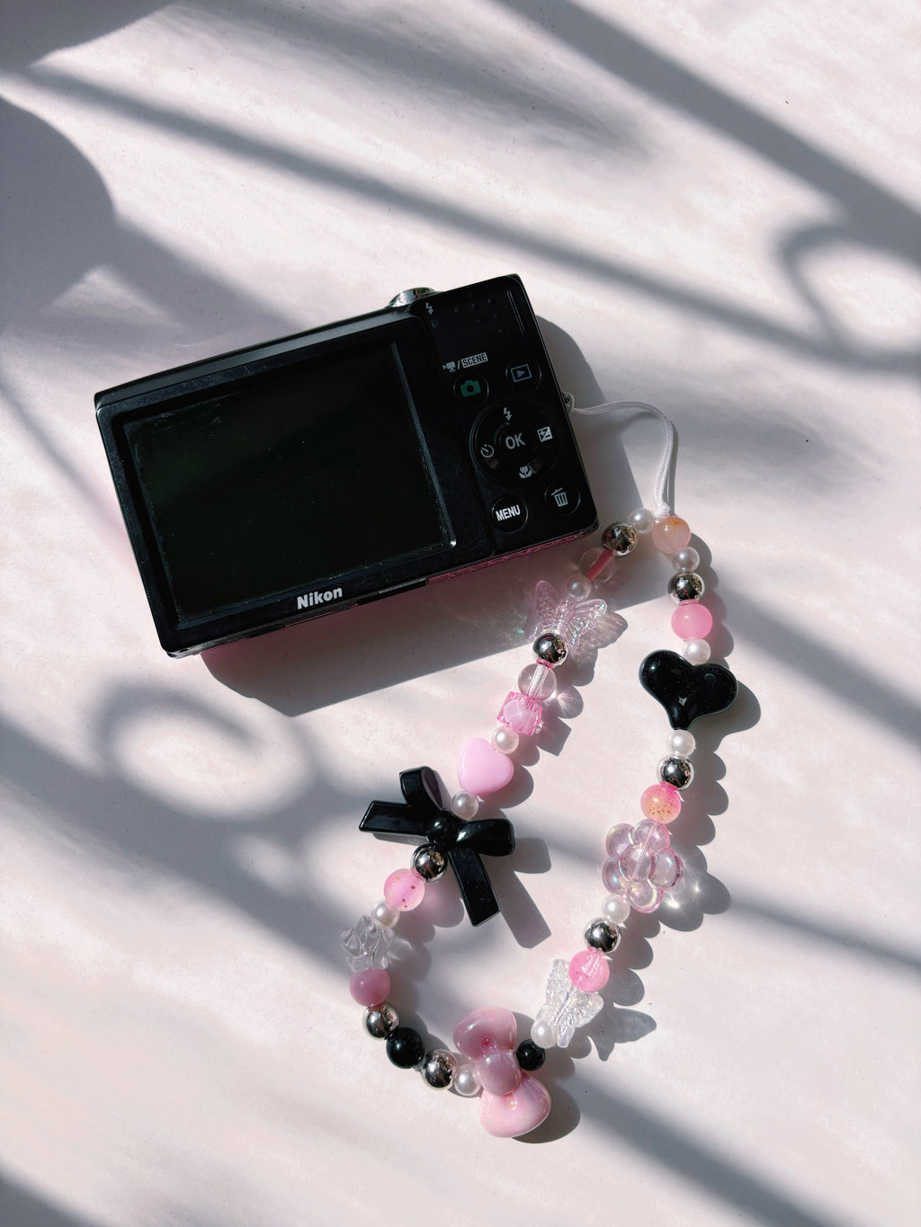 Bubblegum Noir ✿ Nikon Coolpix S2500 Digital Camera Bundle *read description*