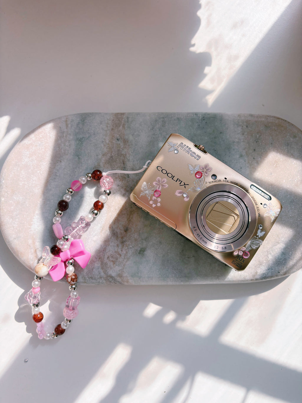 Rosé Bloom 🌸🍓🎀 Nikon Coolpix S6300 Digital Camera | Soft Pixel Diaries