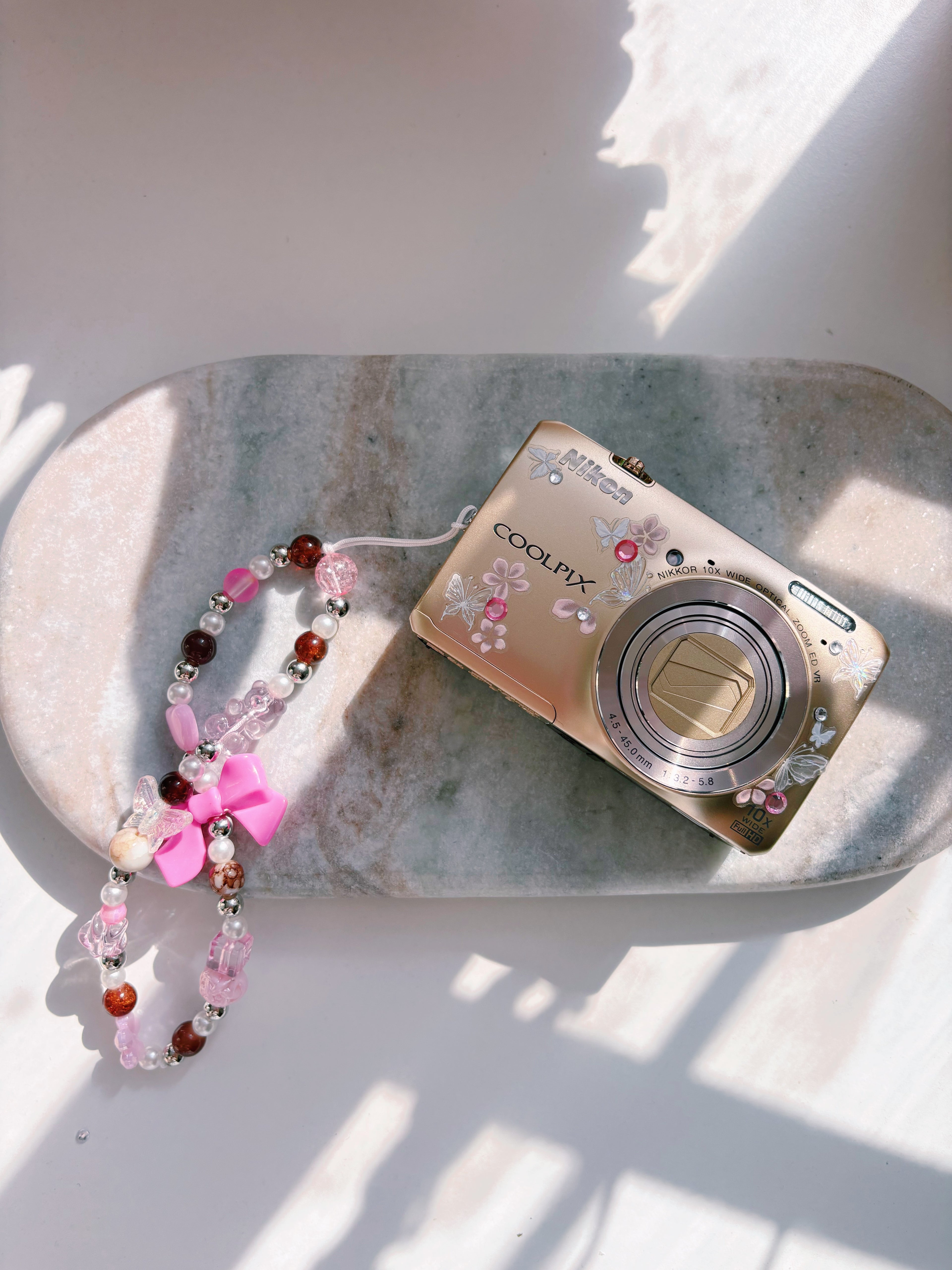 Rosé Bloom 🌸🍓🎀 Nikon Coolpix S6300 Digital Camera | Soft Pixel Diaries
