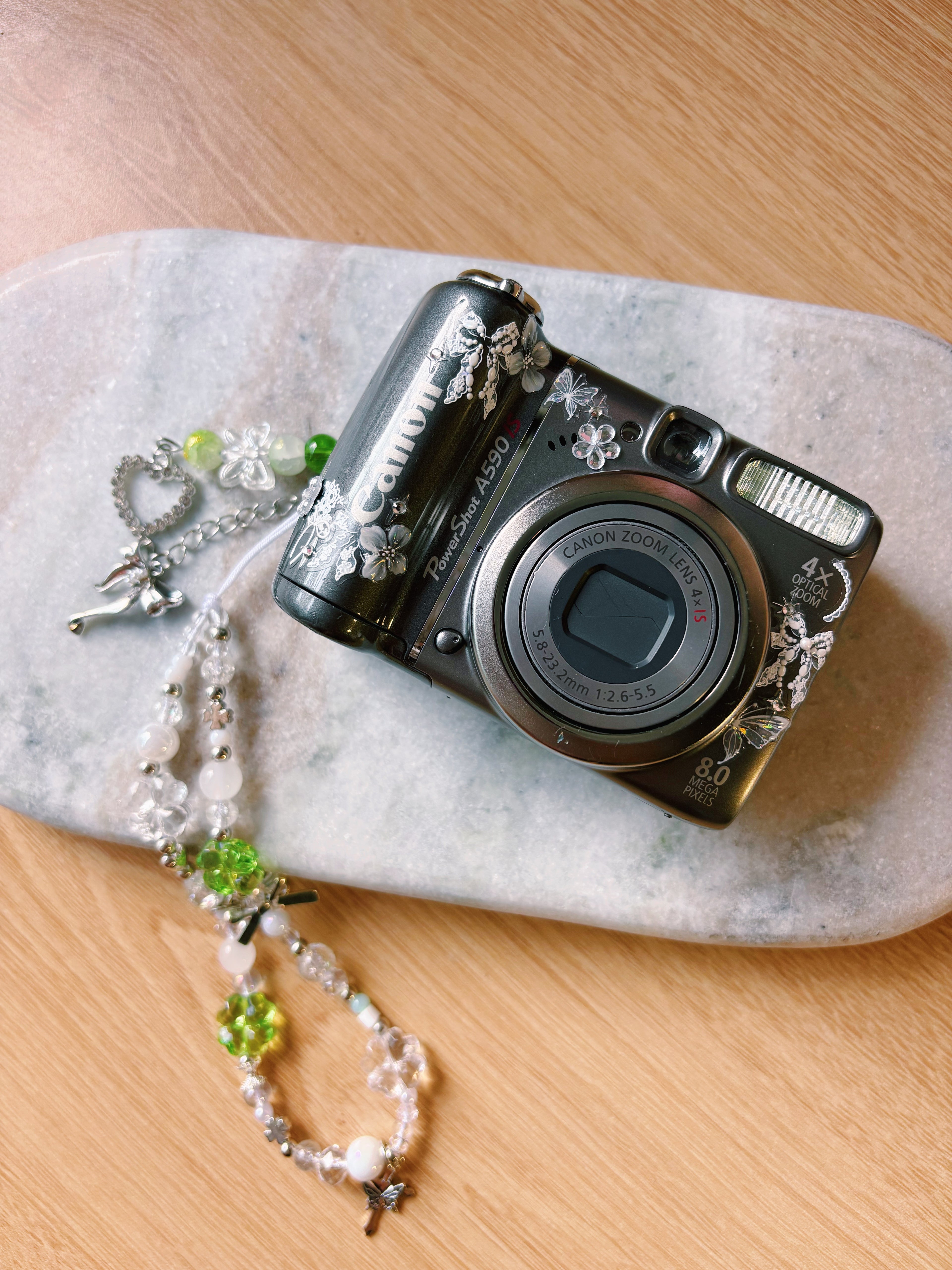 “Saint Clover” — Canon PowerShot A590 IS - Silver Soft Pixel Diaries Curated