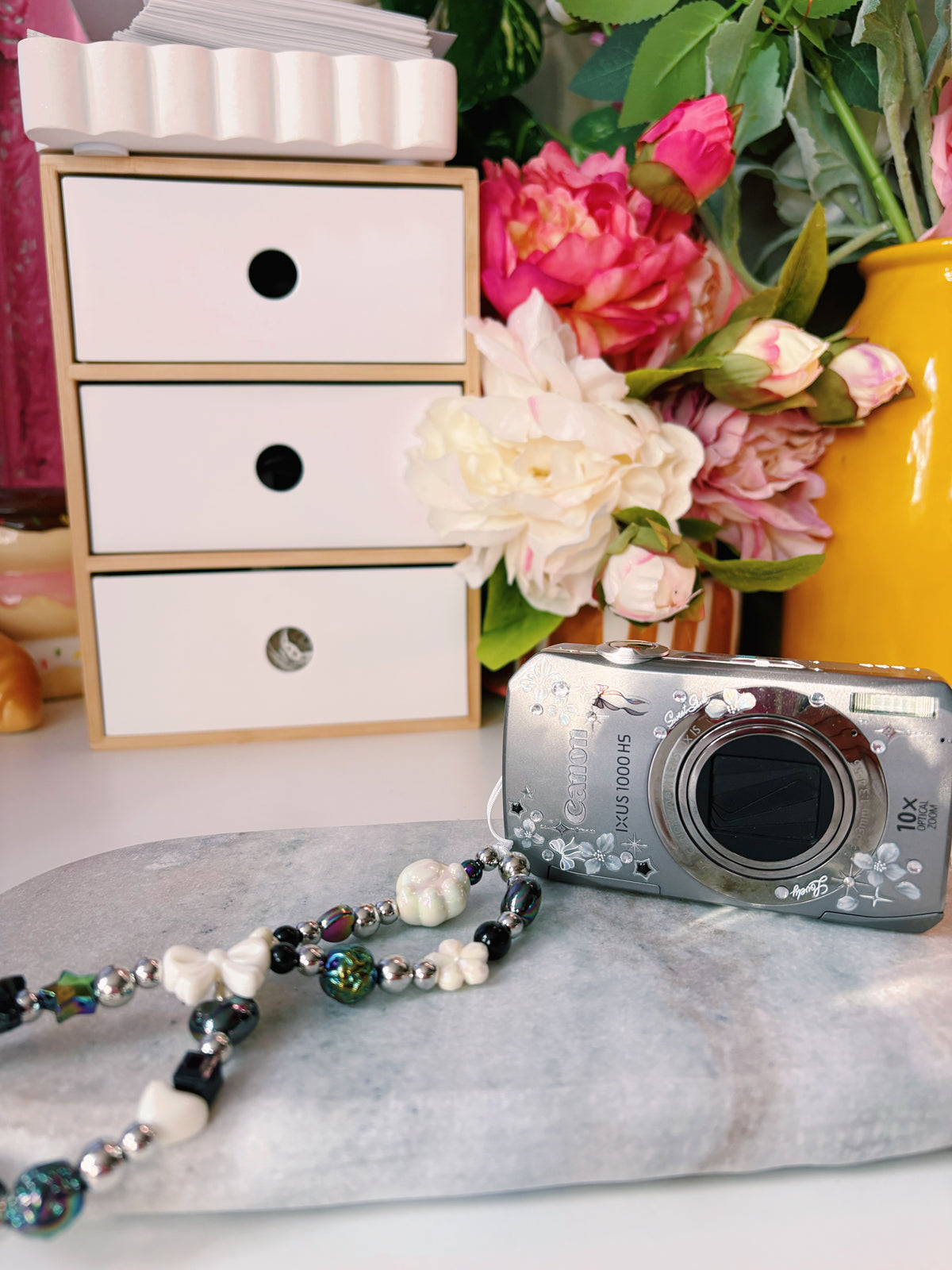 Chroma Love ✧ Canon IXUS 1000 HS Digital Camera | Soft Pixel Diaries