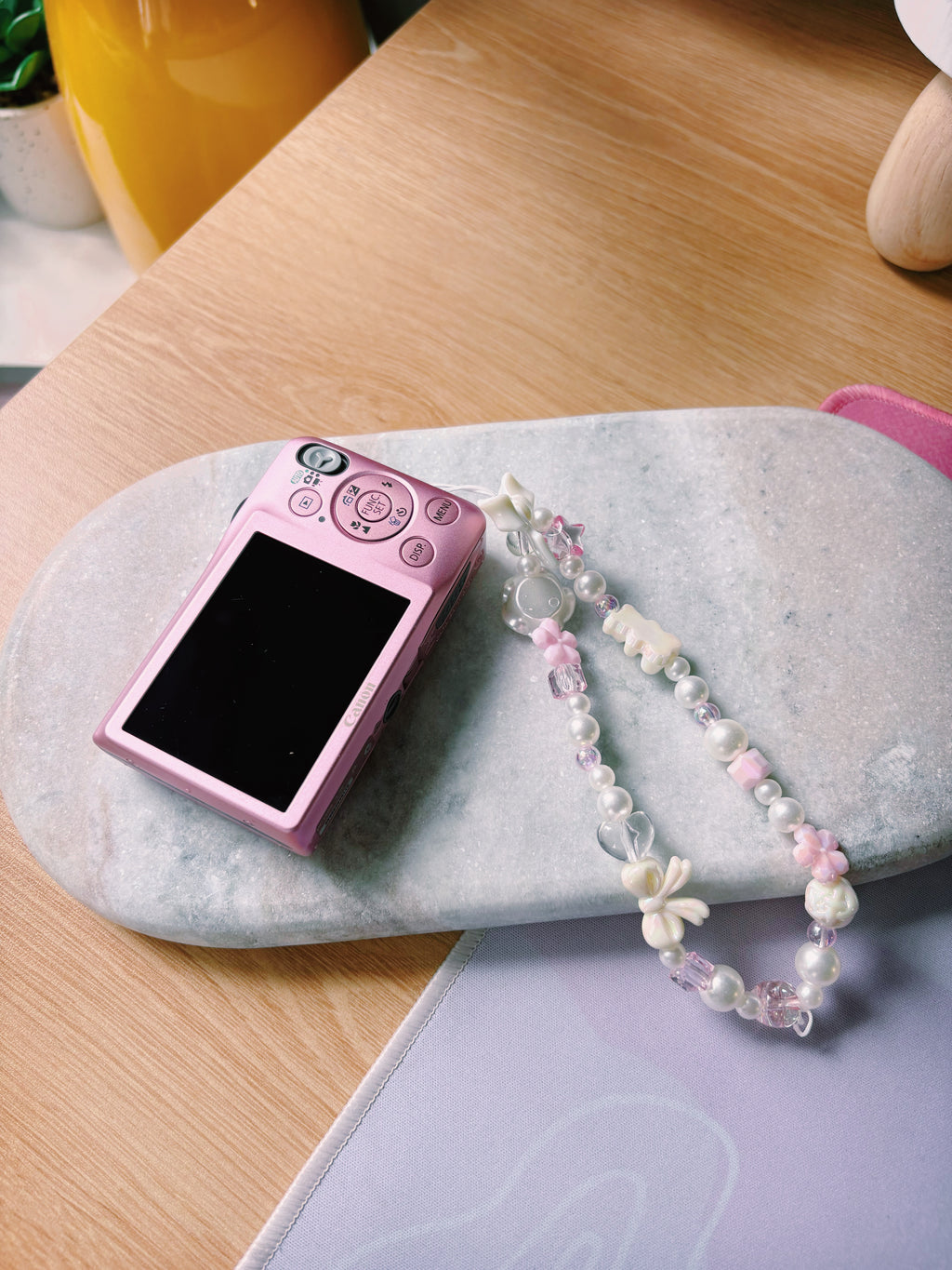 “Aveline” – Canon IXUS 105 Pink | Y2K Digital Camera | SoftPixelDiaries 🎀