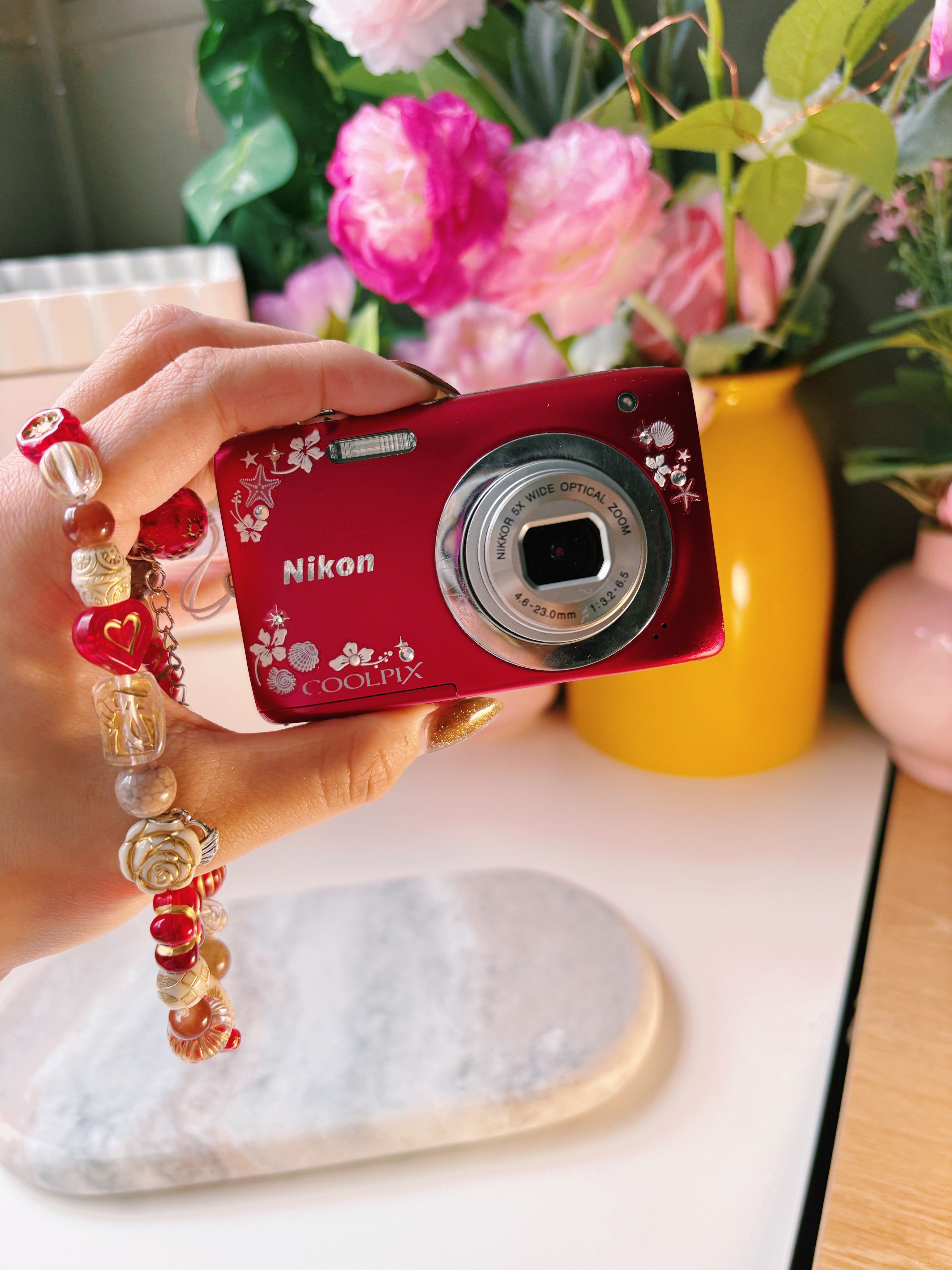 Crimson Keepsake — Nikon Coolpix S2600 Digital Camera Set