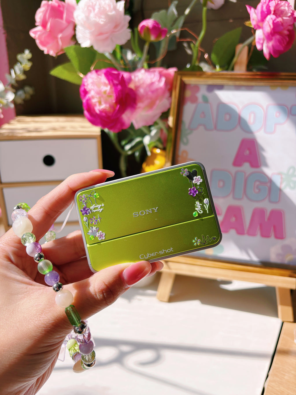Spring Fizz ✿ Sony Cyber-shot T2 Green Digital Camera Bundle