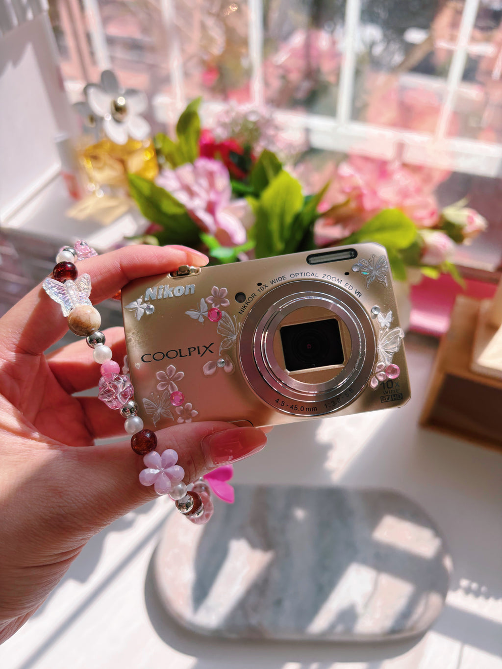 Rosé Bloom 🌸🍓🎀 Nikon Coolpix S6300 Digital Camera | Soft Pixel Diaries