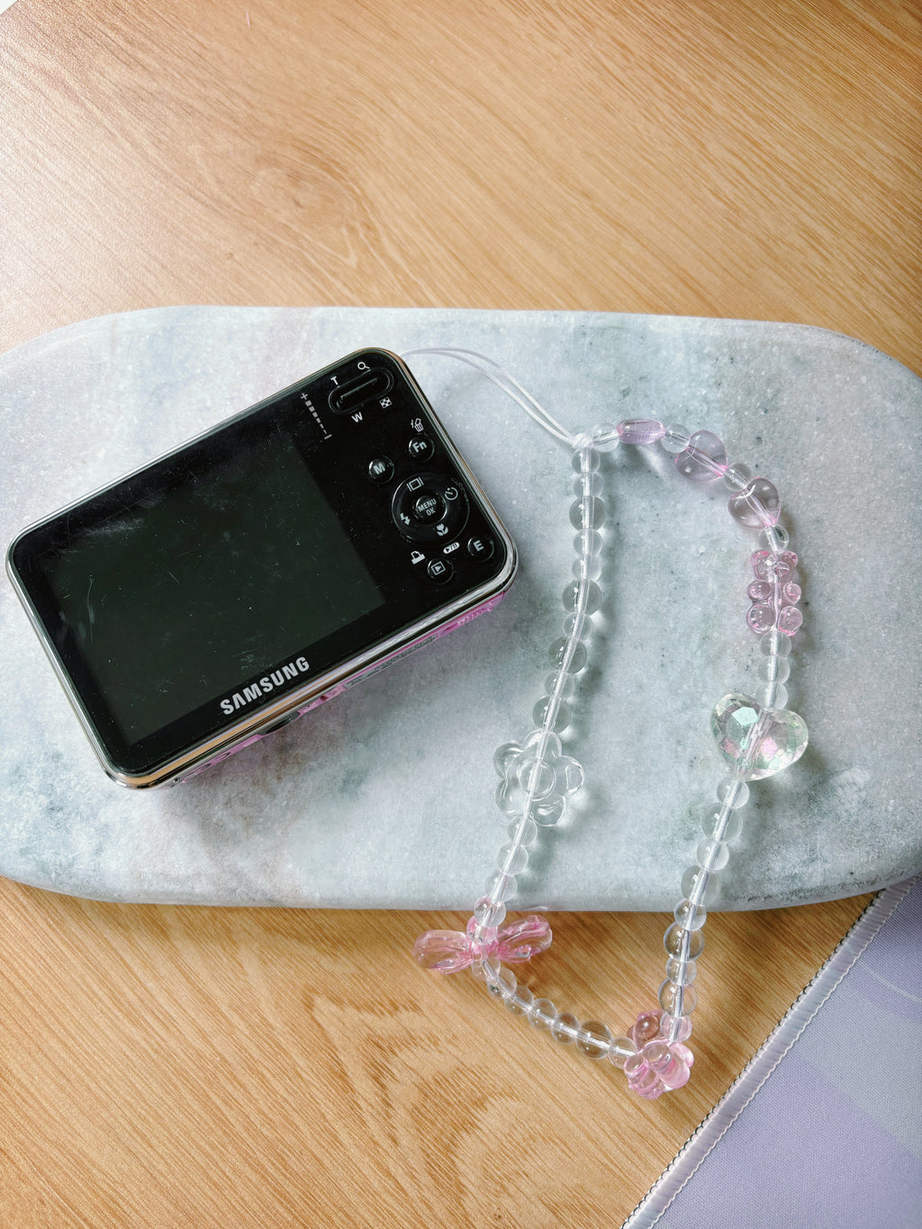 Rosie – The Soft Nostalgic Sweetheart | Samsung Digimax i8 (Pink)