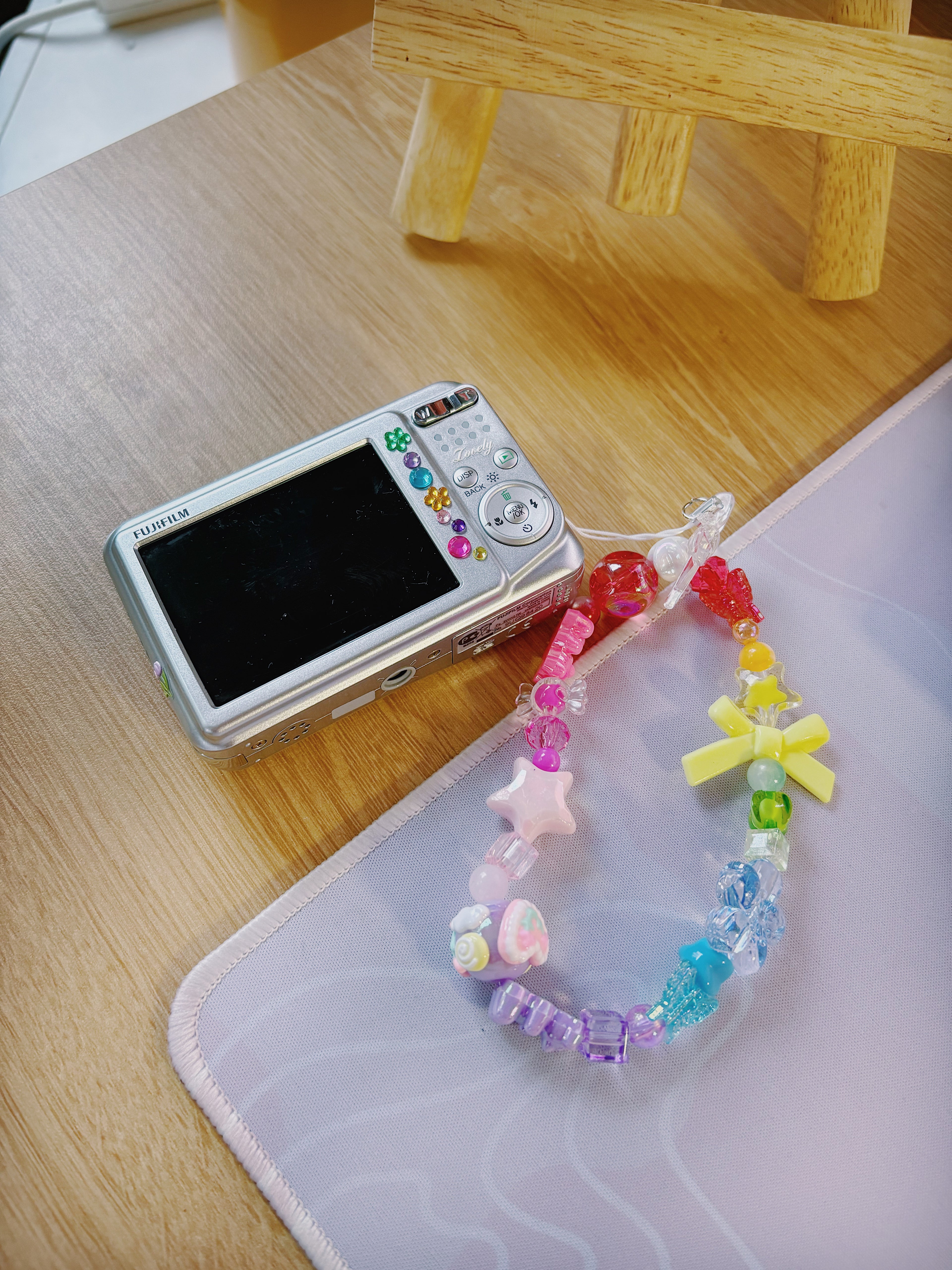 Prism – The Playful Artist | Fujifilm A170 (Silver)